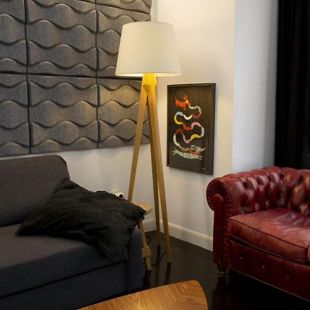 Bauhaus Apartment By People Rentals Bilbao Buitenkant foto